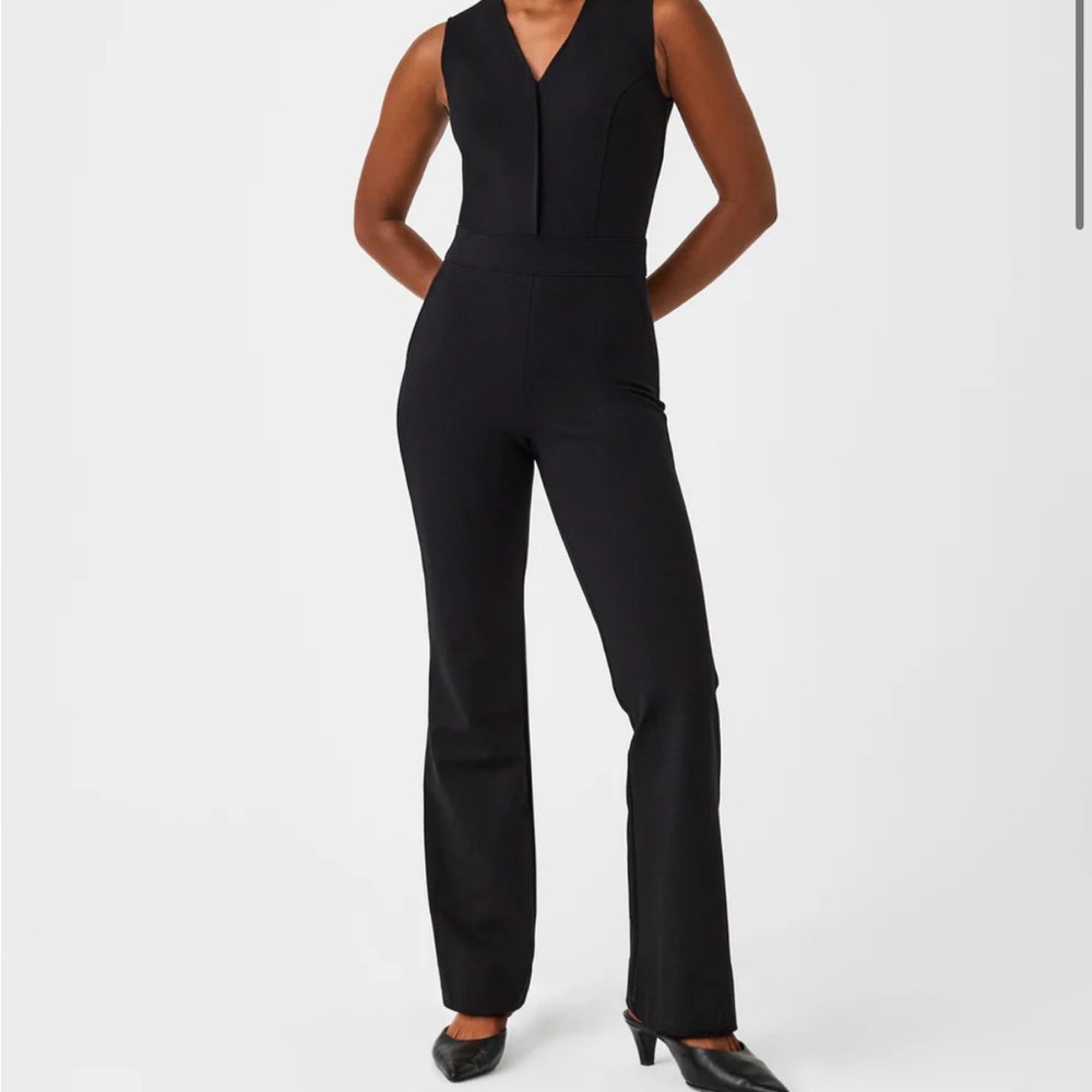 SPANX Perfect Sleeveless Black Jumpsuit- size large. Brand new with tags!!